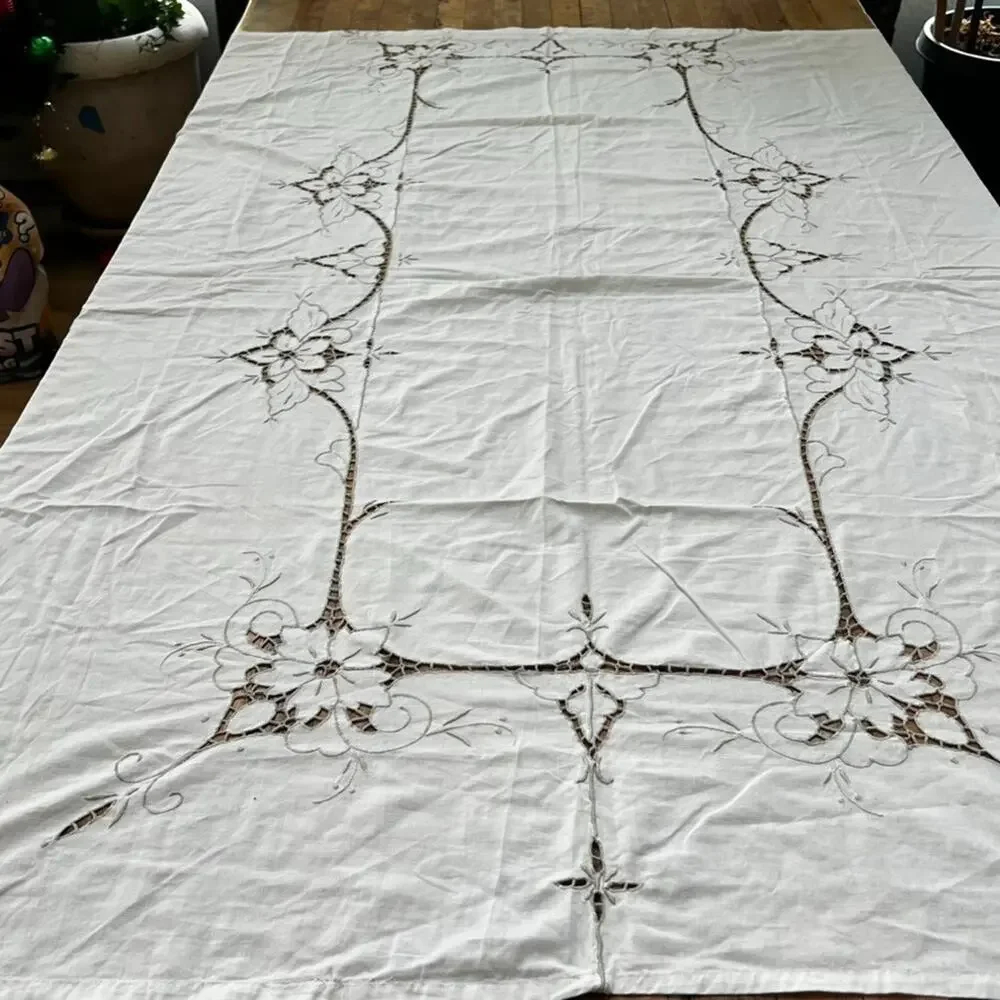 Cotton Tablecloth 62 x 67
